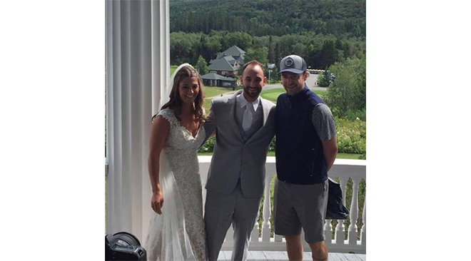 quand-les-stars-surprennent-les-maries