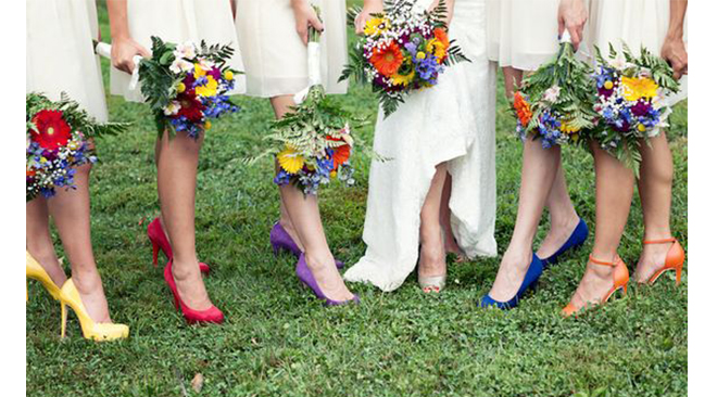 proteger-talons-chaussures-pelouse-mariage