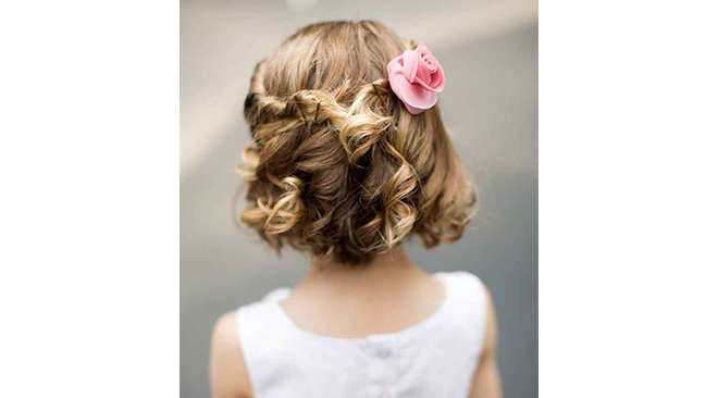 coiffure-petite-fille-mariage