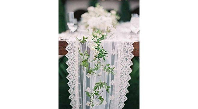 reutiliser-voile-de-mariee-chemin-de-table