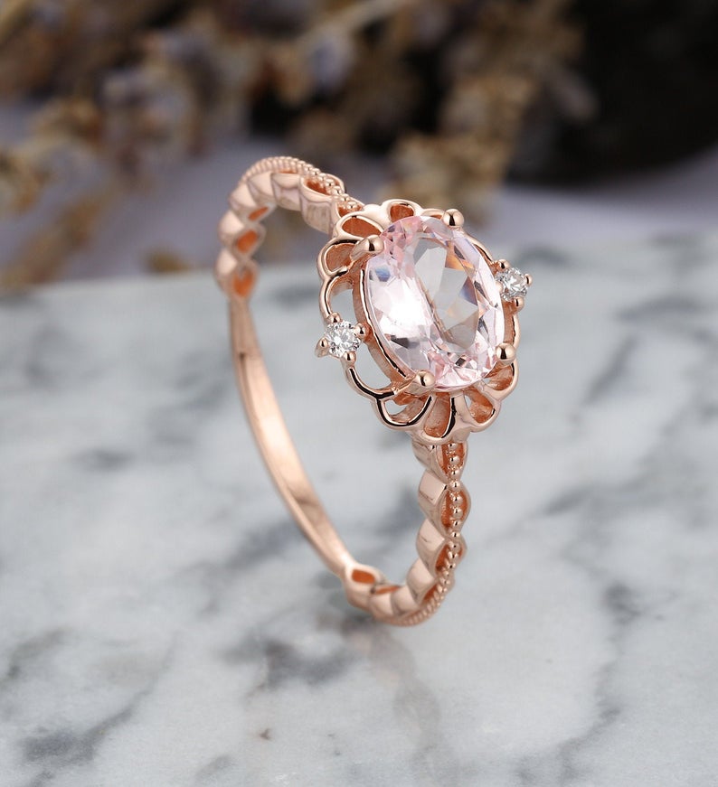 Bague or rose vintage morganite