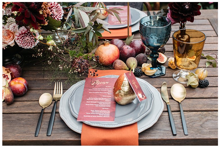 woodland-luxe-wedding-inspiration-with-fall-colors-couverture